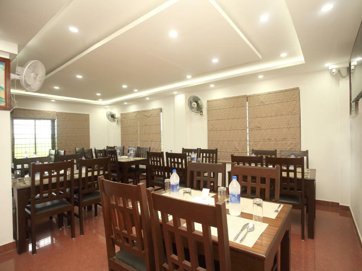 Oyo 525 Hotel Aloka Inn Rummindei Extérieur photo