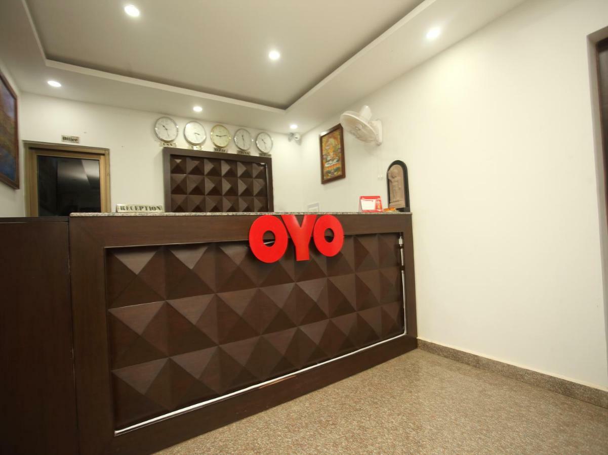 Oyo 525 Hotel Aloka Inn Rummindei Extérieur photo
